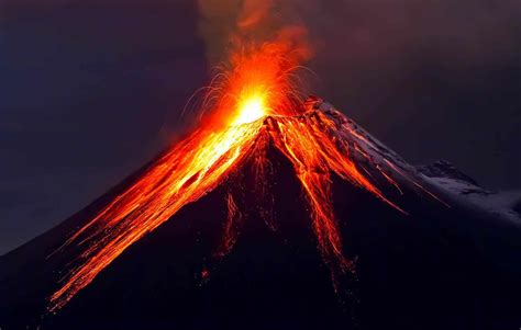 maior vulcão do mundo